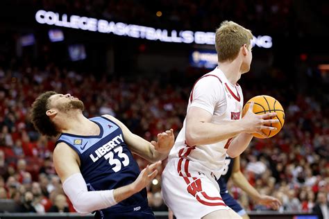 Wisconsin plays Liberty in NIT matchup